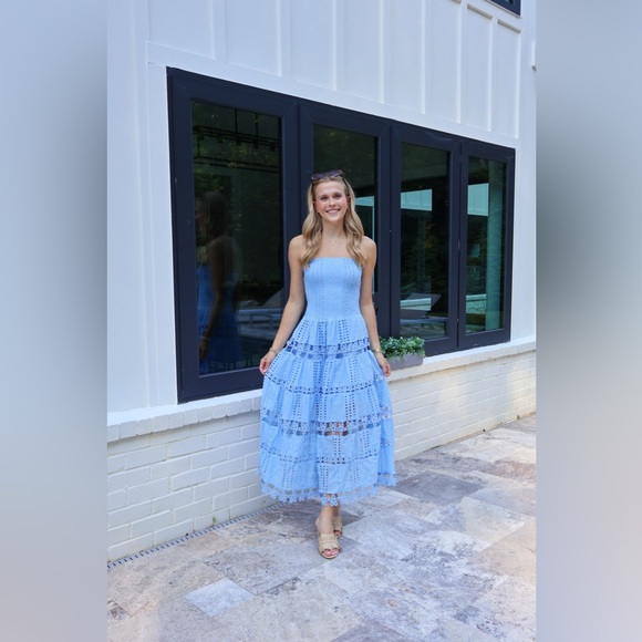 NWT Strut & Bolt Eyelet Lace Tube Strapless Dress Maxi Chambray - Picture 6 of 7